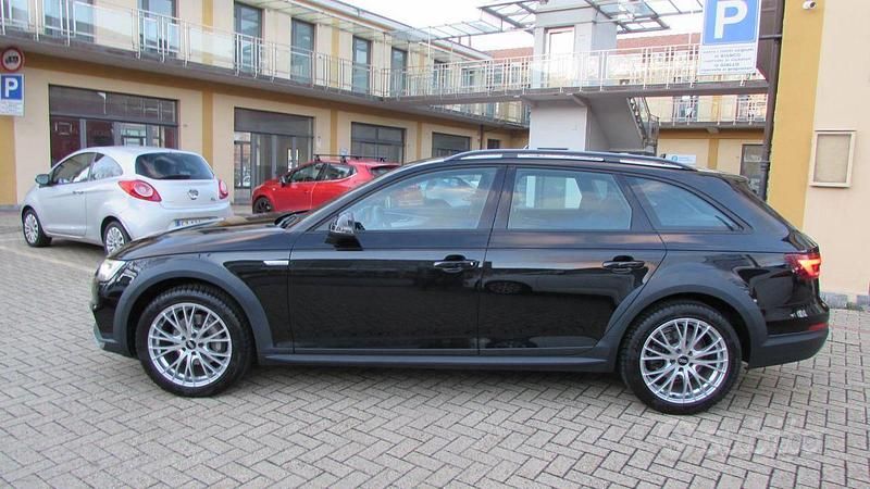 Usata Audi A4 Allroad Comfort 190 CV (139 kW) 2017 Nero Station wagon