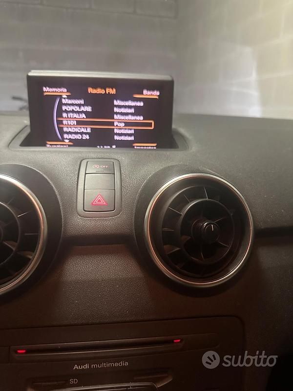 Usata Audi A1 90 CV (66 kW) 2017 Blu Utilitaria