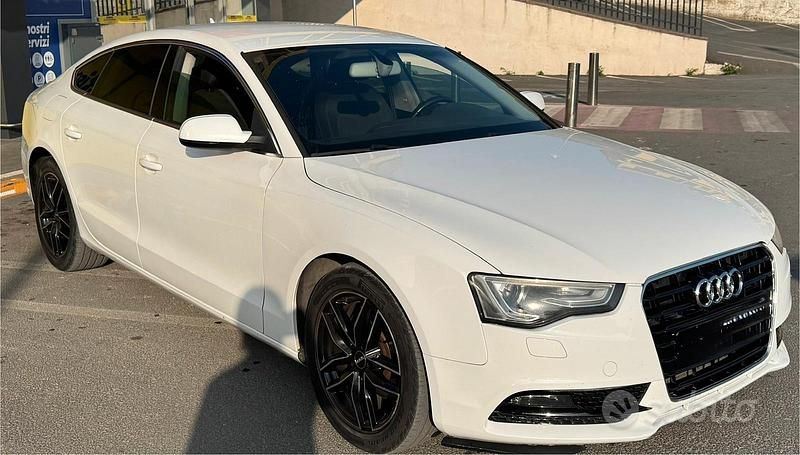 Usata Audi A5 163 CV (119 kW) 2013 Bianco Coupé
