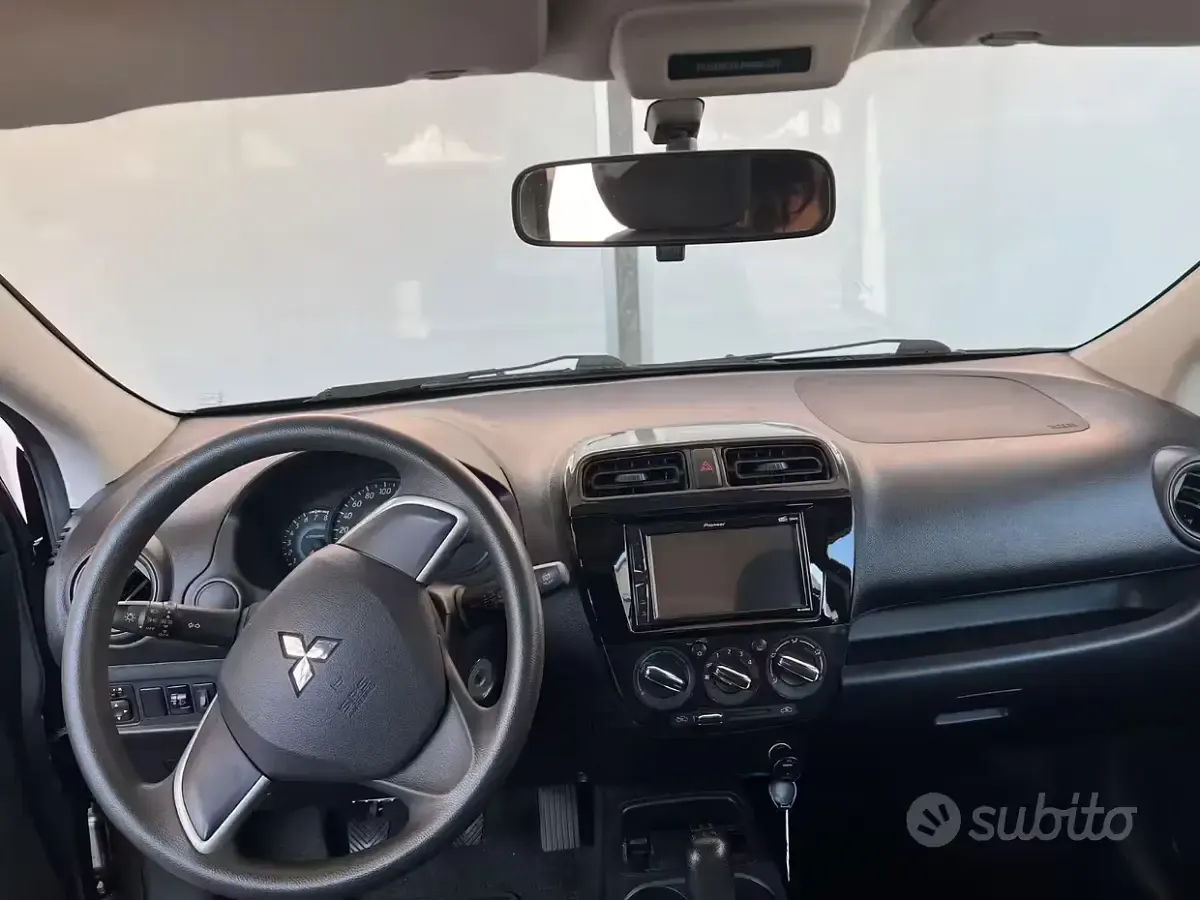 Usata Mitsubishi Space Star 71 CV (52 kW) 2018 Grigio Utilitaria