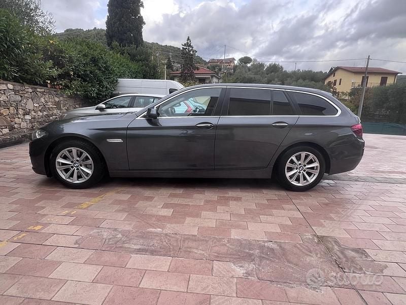 Usata BMW 530 249 CV (183 kW) 2016 Grigio Station wagon