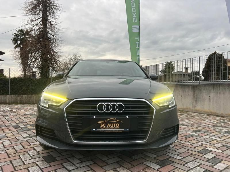 Usata Audi A3 Business 204 CV (150 kW) 2020 Grigio Berlina