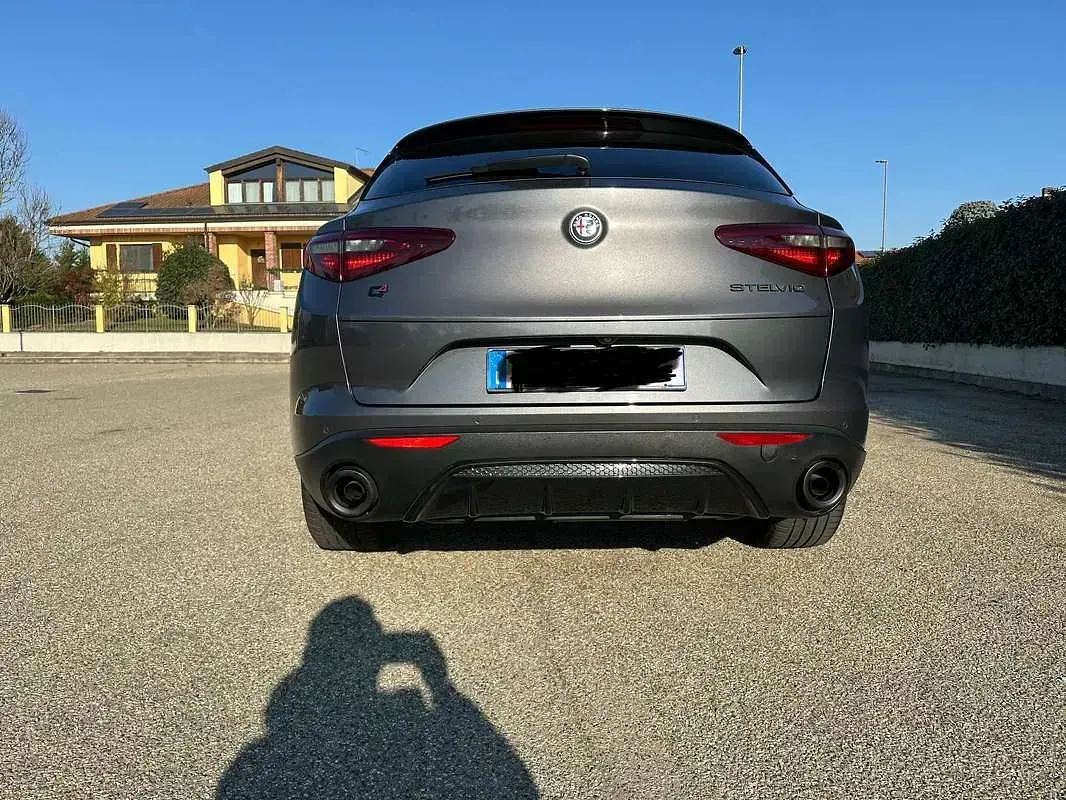 Usata Alfa Romeo Stelvio Executive 209 CV (153 kW) 2018 SUV