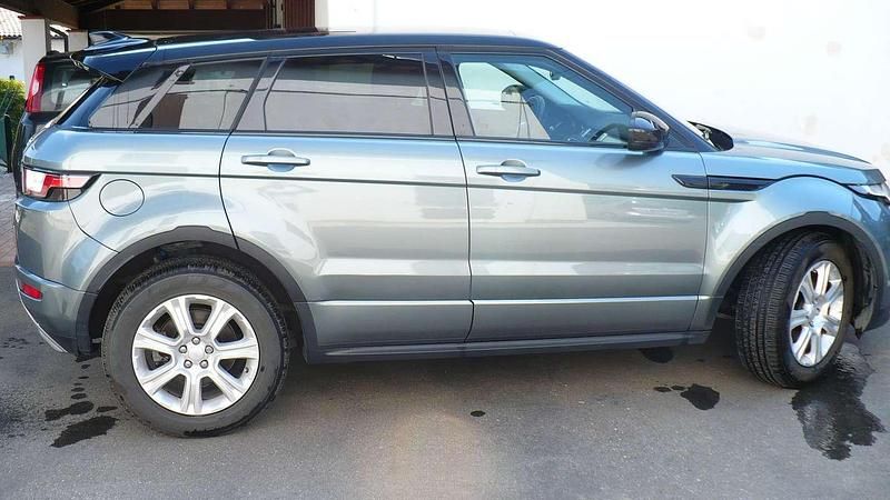 Usata 2018 Land Rover Range Rover evoque HSE SUV | 14.000 € (Super prezzo) - Immagine 1/4