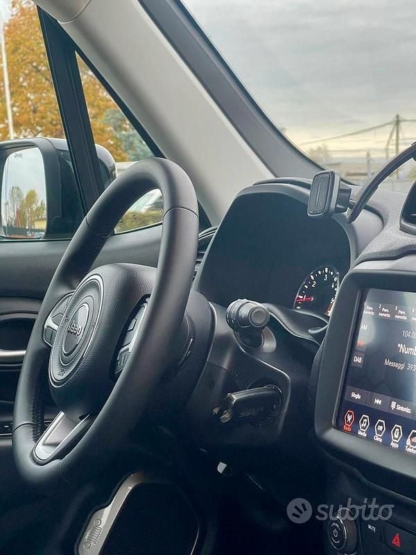 Usata Jeep Renegade Limited 131 CV (96 kW) 2022 Grigio SUV