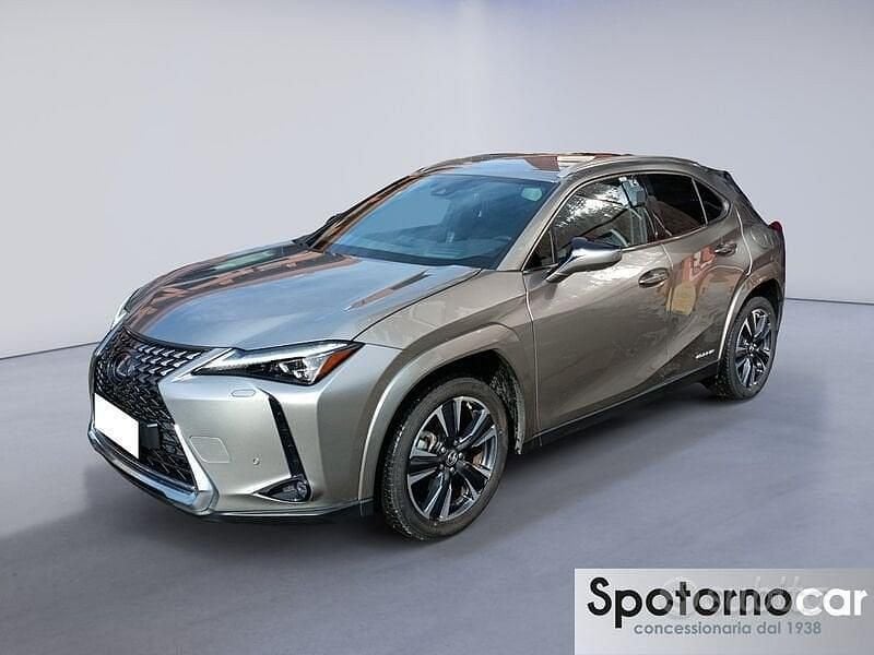 Usata 2022 Lexus UX Luxury Line SUV | 30.700 € (Cara) - Immagine 1/4