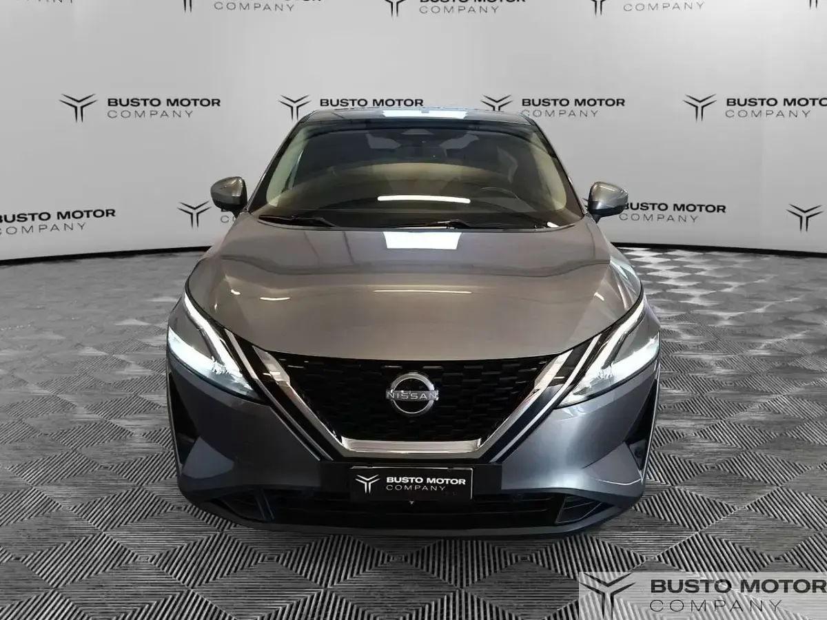 Usata Nissan Qashqai N-Connecta 140 CV (102 kW) 2023 Grigio SUV