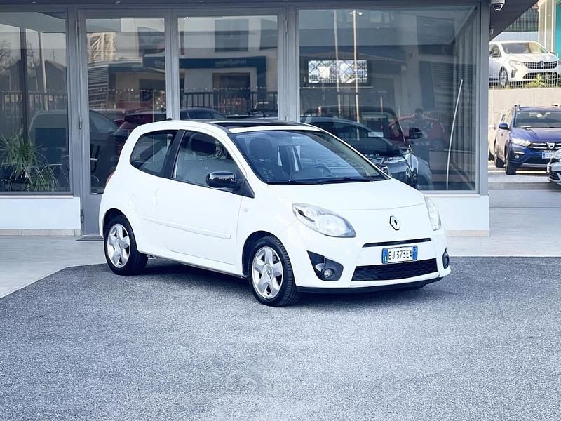 Usata Renault Twingo 75 CV (55 kW) 2011 Bianco Utilitaria