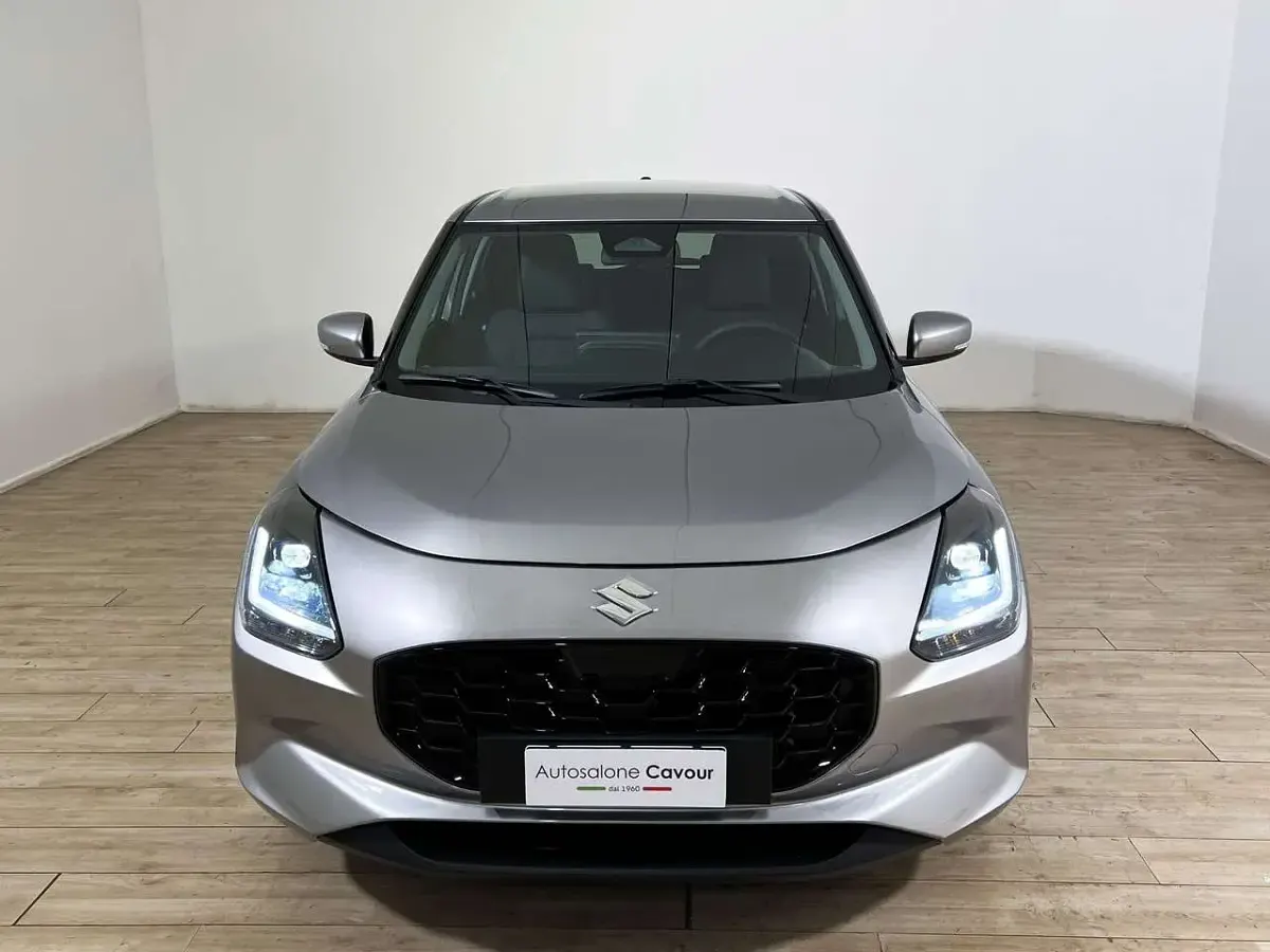 Nuova Suzuki Swift 82 CV (60 kW) 2025 Argento Utilitaria