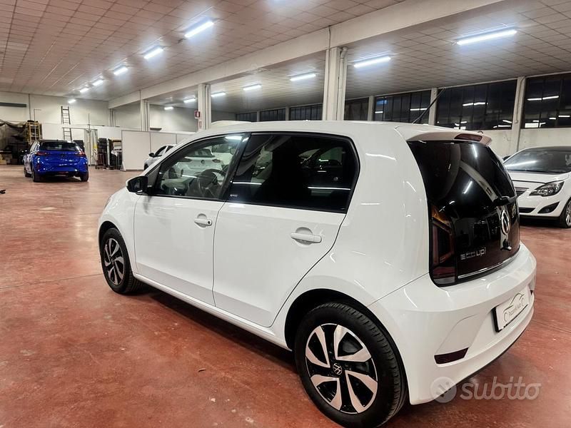 Usata VW up! Move 67 CV (49 kW) 2021 Bianco Utilitaria