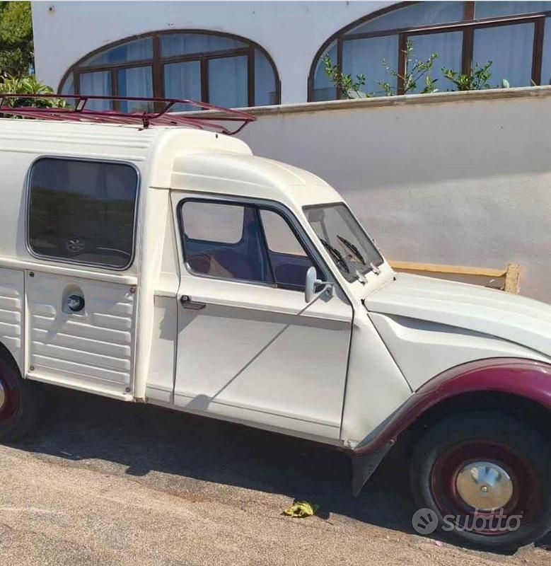 Usata Citroën 2CV 2023 Berlina