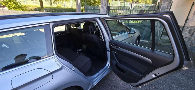 Usata VW Passat Business 120 CV (88 kW) 2015 Argento Station wagon