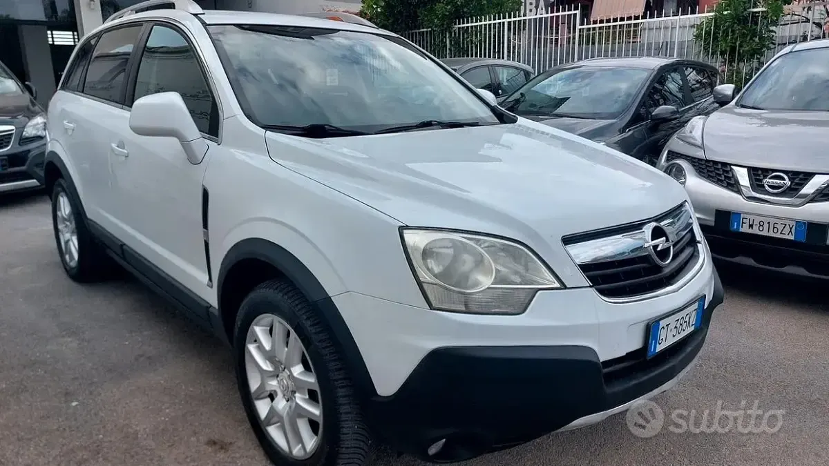 Usata Opel Antara 127 CV (93 kW) 2010 Bianco SUV