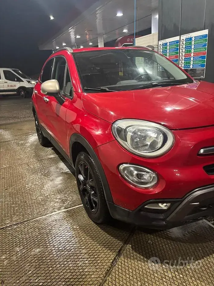 Usata Fiat 500X 140 CV (102 kW) 2015 Rosso SUV