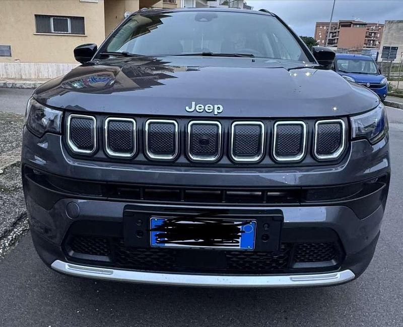 Usata Jeep Compass Limited 131 CV (96 kW) 2022 Grigio SUV