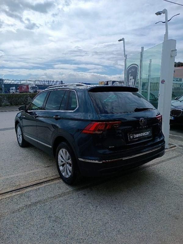 Usata VW Tiguan Life 150 CV (110 kW) 2021 Blu SUV