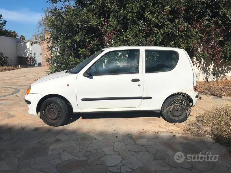 Bianco Usata 1998 Fiat Seicento Due volumi | 1200 € (Buon prezzo) - Immagine 1/4