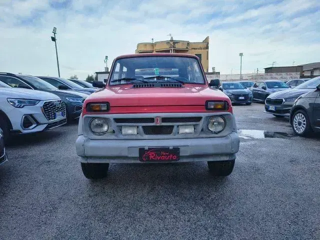 Usata Lada niva 73 CV (53 kW) 1994 Rosso SUV