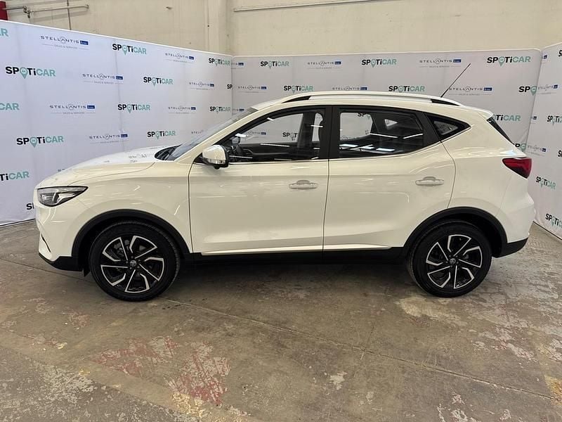 Usata MG ZS Luxury 106 CV (77 kW) 2025 Bianco SUV