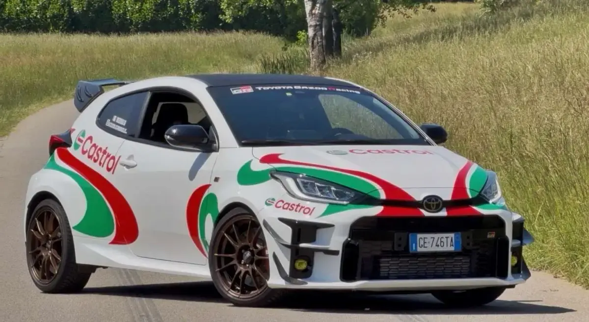 Usata Toyota Yaris 261 CV (191 kW) 2021 Utilitaria