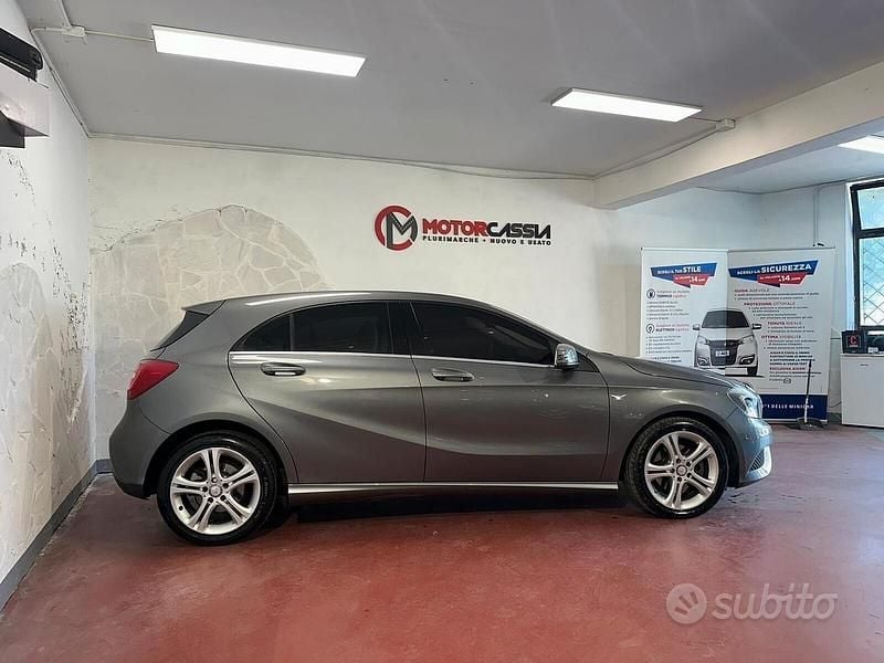 Usata Mercedes A200 Premium 136 CV (100 kW) 2012 Grigio Berlina