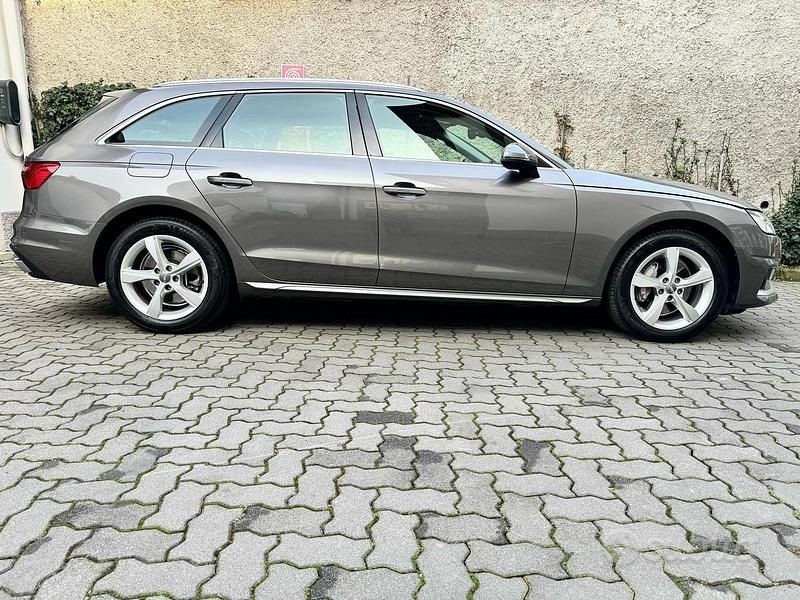 Usata Audi A4 Advanced 190 CV (139 kW) 2020 Grigio Station wagon
