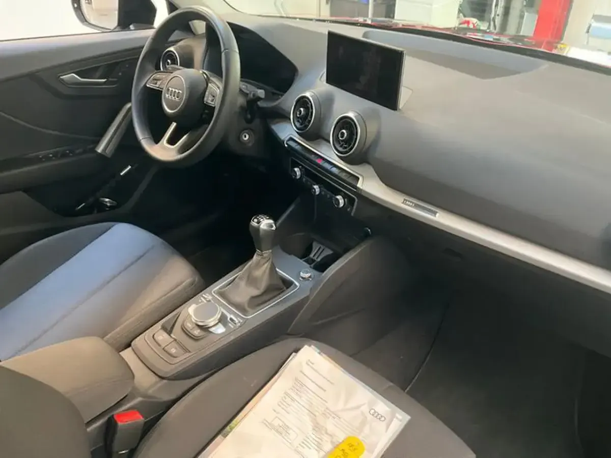 Usata Audi Q2 Premium 110 CV (80 kW) 2023 Nero metallizzato SUV