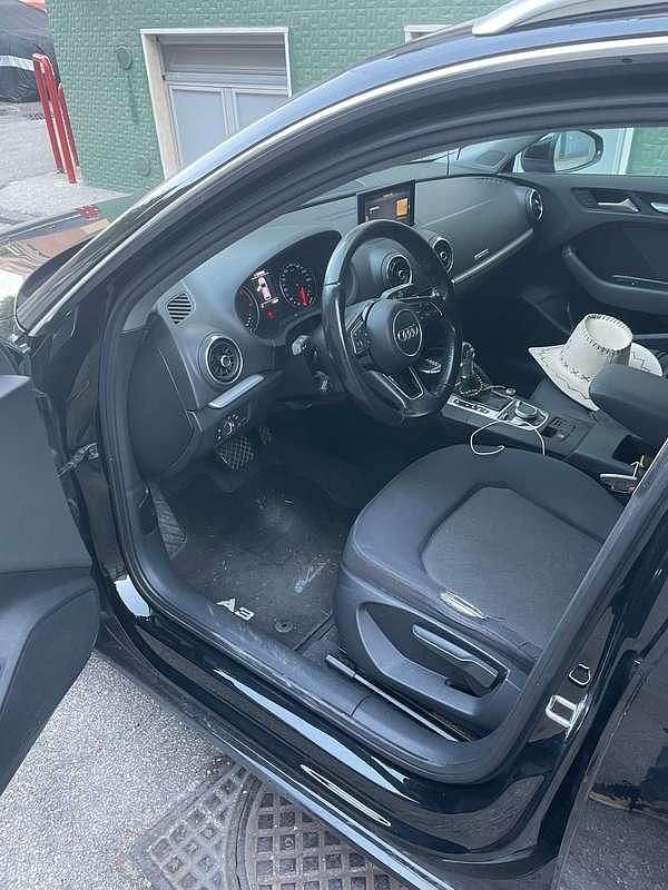 Usata Audi A3 Ambiente 110 CV (80 kW) 2016 Nero Berlina