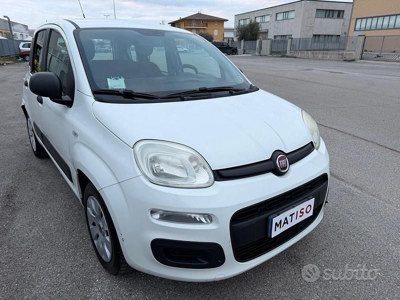 Usata Fiat Panda Lounge 102 CV (75 kW) 2013 Bianco Berlina