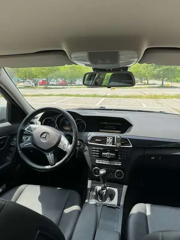 Usata Mercedes C220 Avantgarde 170 CV (125 kW) 2011 Argento Station wagon