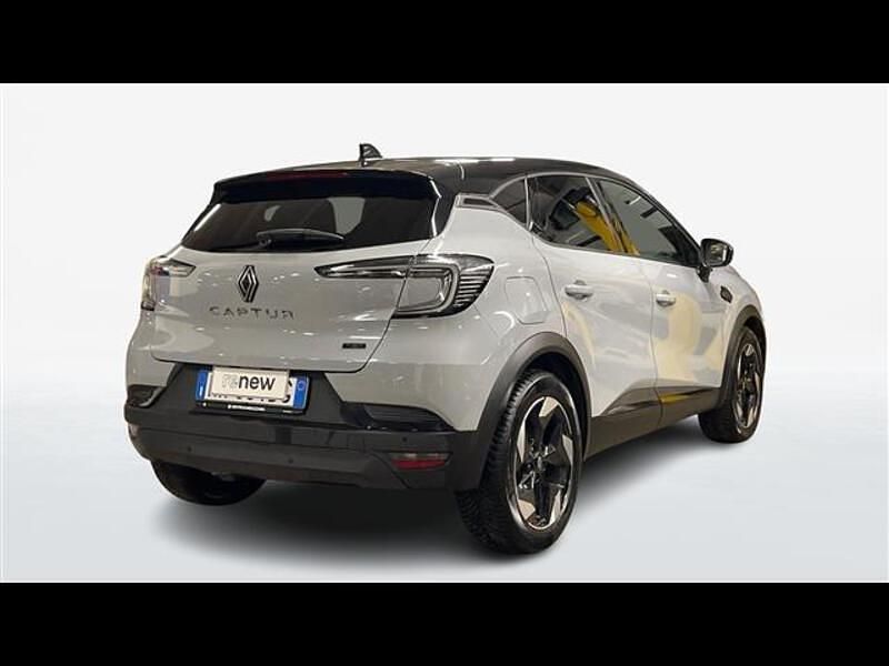 Nuova Renault Captur Techno 145 CV (106 kW) 2025 Grigio chiaro SUV