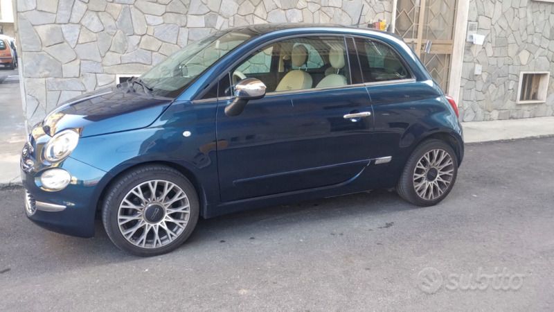 Blu Usata 2018 Fiat 500 Lounge Due volumi | 9800 € (Buon prezzo) - Immagine 1/4