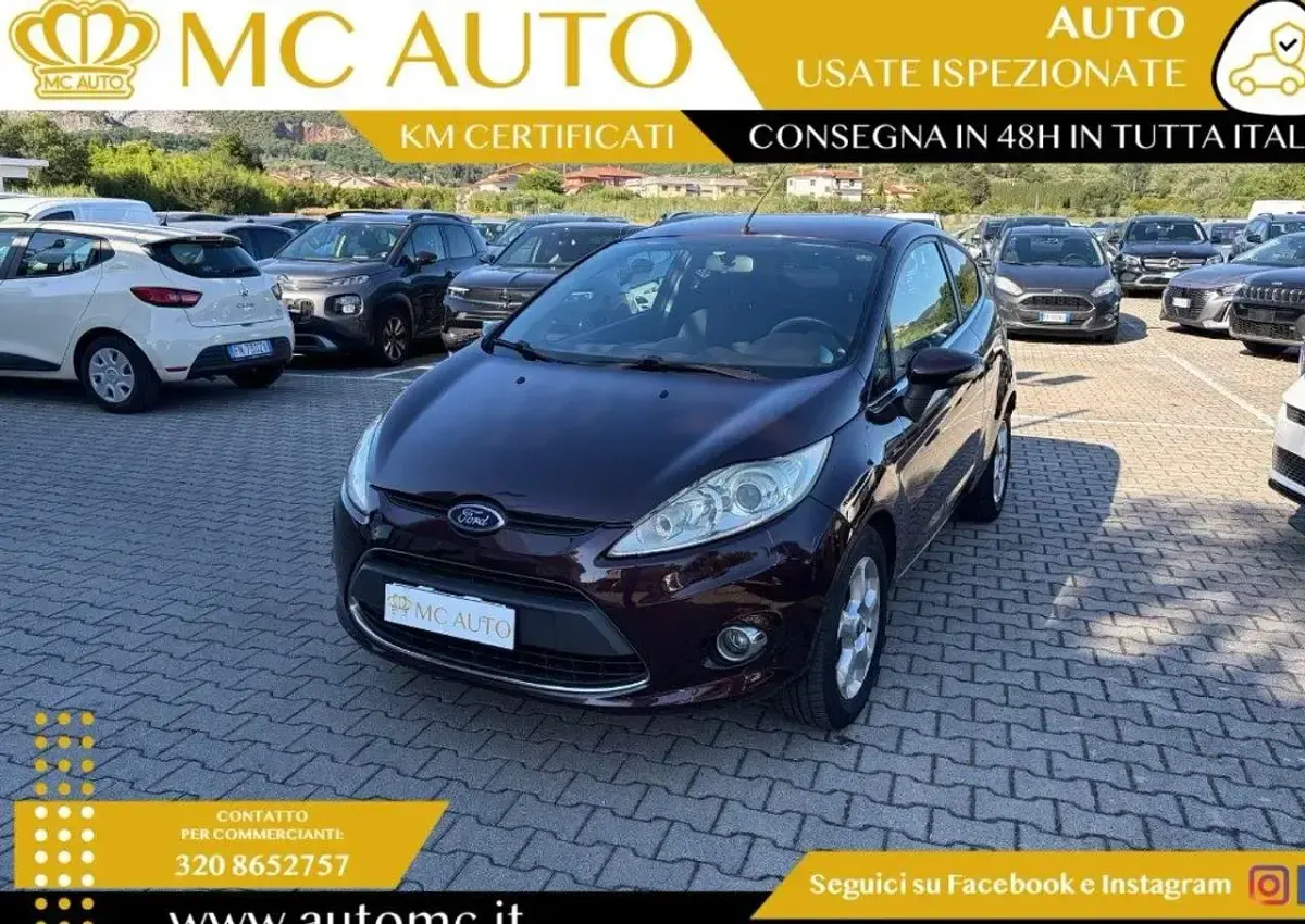 Usata Ford Fiesta Titanium 97 CV (71 kW) 2010 Bordeaux Utilitaria