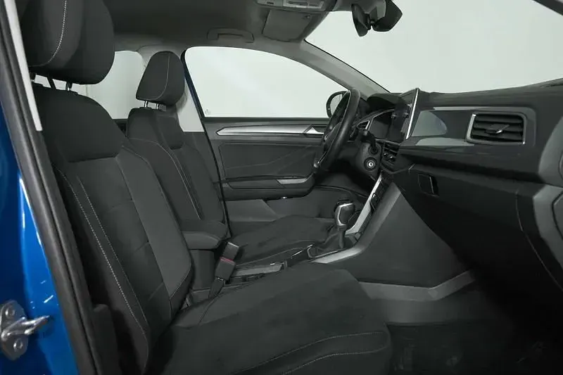 Usata VW T-Roc Style 150 CV (110 kW) 2023 Blu SUV