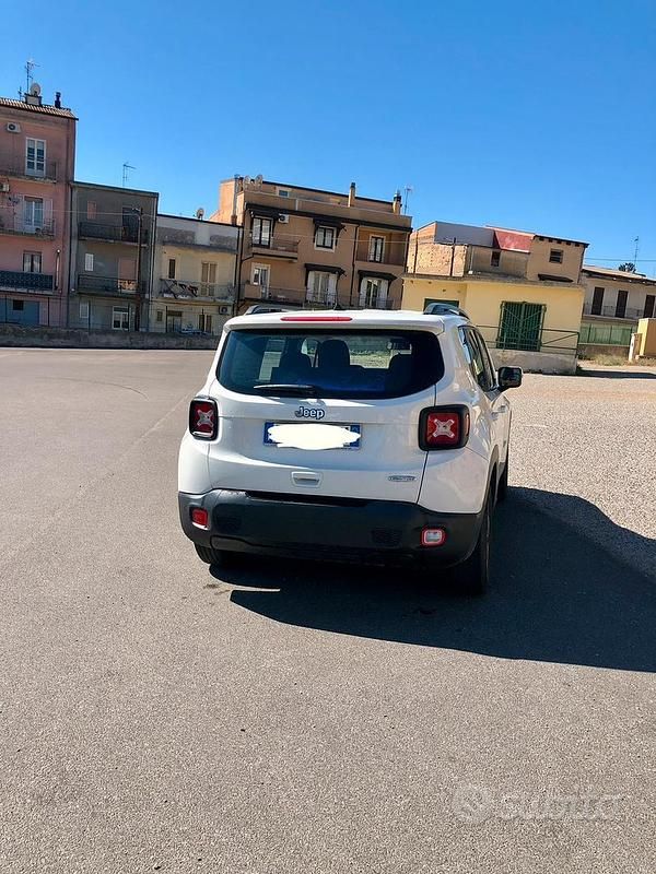 Usata Jeep Renegade 120 CV (88 kW) 2018 Bianco SUV