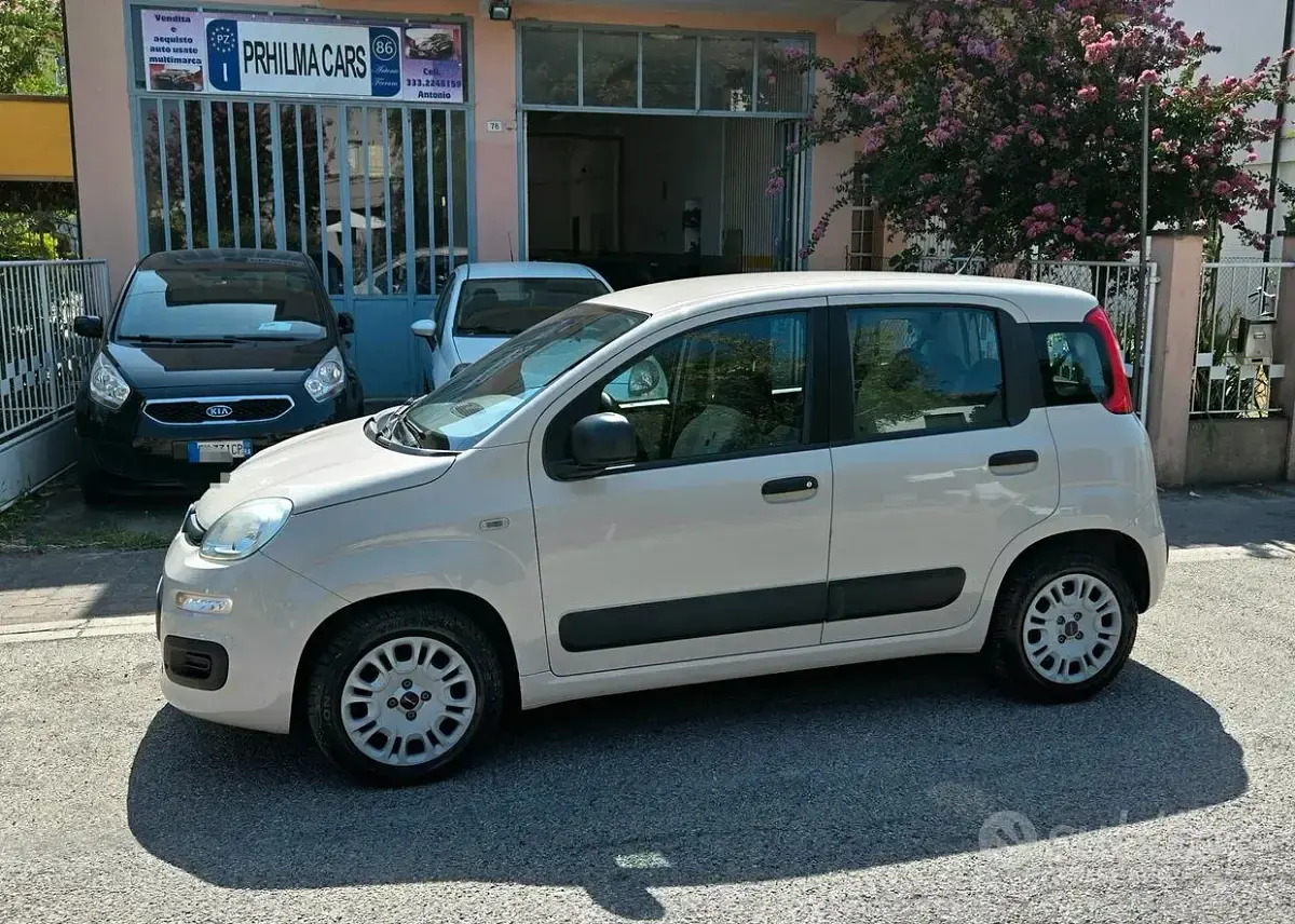 Usata Fiat Panda Easy 69 CV (50 kW) 2015 Beige Utilitaria