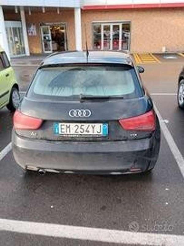 Usata Audi A1 Sportback Ambition 90 CV (66 kW) 2012 Utilitaria