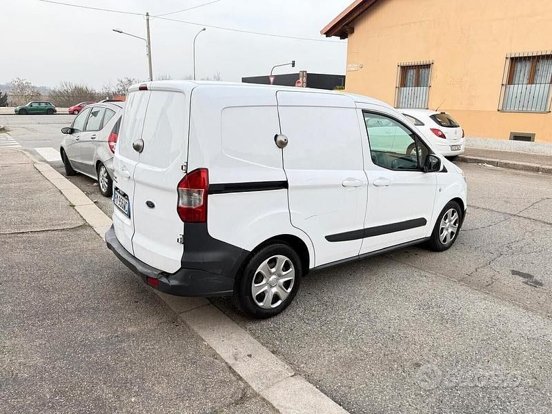 Usata Ford Transit Trend 76 CV (55 kW) 2017 Bianco Furgone