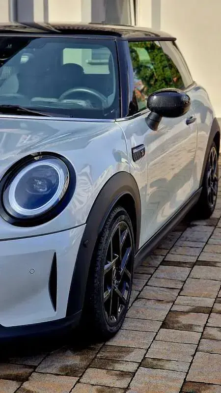 Usata Mini Cooper S Resolute Edition 178 CV (130 kW) 2022 Argento Utilitaria
