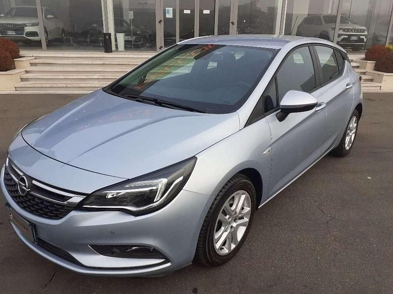 Usata Opel Astra 110 CV (80 kW) 2016 Argento Berlina