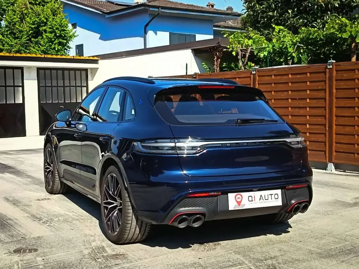 Usata Porsche Macan T 265 CV (194 kW) 2022 Blu/azzurro SUV
