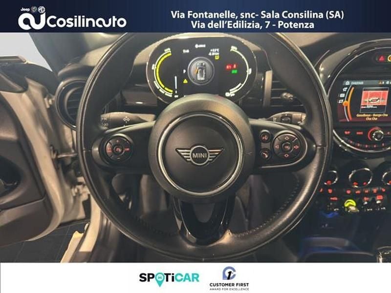 Usata Mini Cooper SE 75 kW (102 CV) 2020 Beige Utilitaria