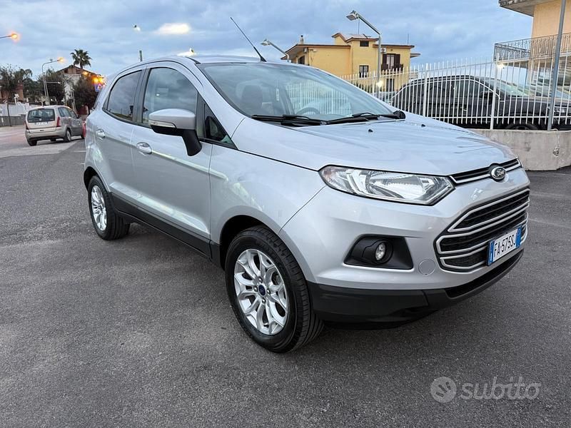 Usata Ford Ecosport Titanium 95 CV (69 kW) 2015 Grigio SUV