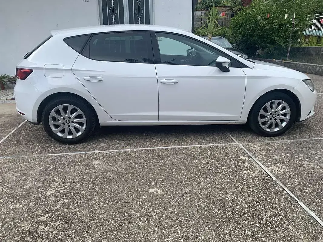 Usata Seat Leon Business 110 CV (80 kW) 2016 Berlina