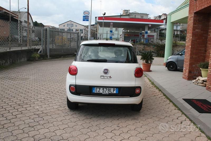 Usata Fiat 500L Lounge 85 CV (62 kW) 2015 Bianco Monovolume