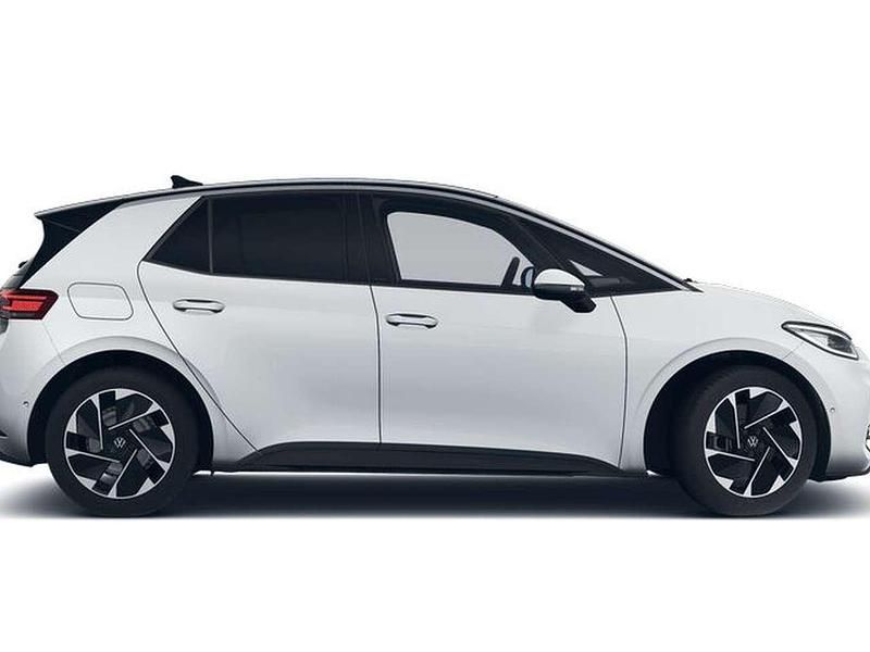 Nuova VW ID.3 Pure 69 kW (95 CV) 2026 Glacier white metallizzato ner Utilitaria