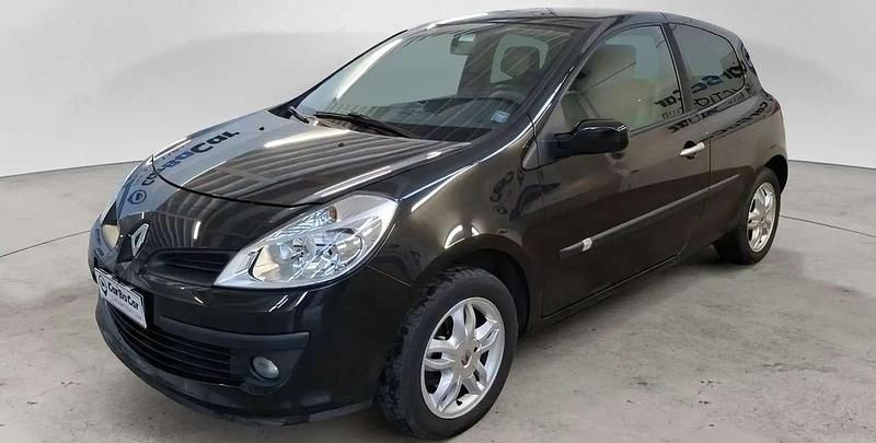 Usata Renault Clio II LE 75 CV (55 kW) 2008 Nero Berlina