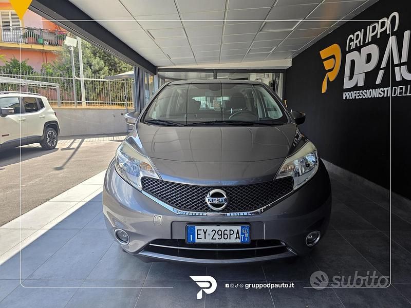 Usata Nissan Note Tekna 90 CV (66 kW) 2015 Grigio Berlina
