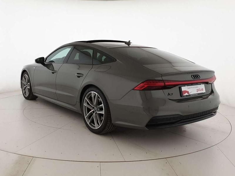 Usata Audi A7 S-Line 367 CV (269 kW) 2024 Grigio chronos metallizzato Berlina