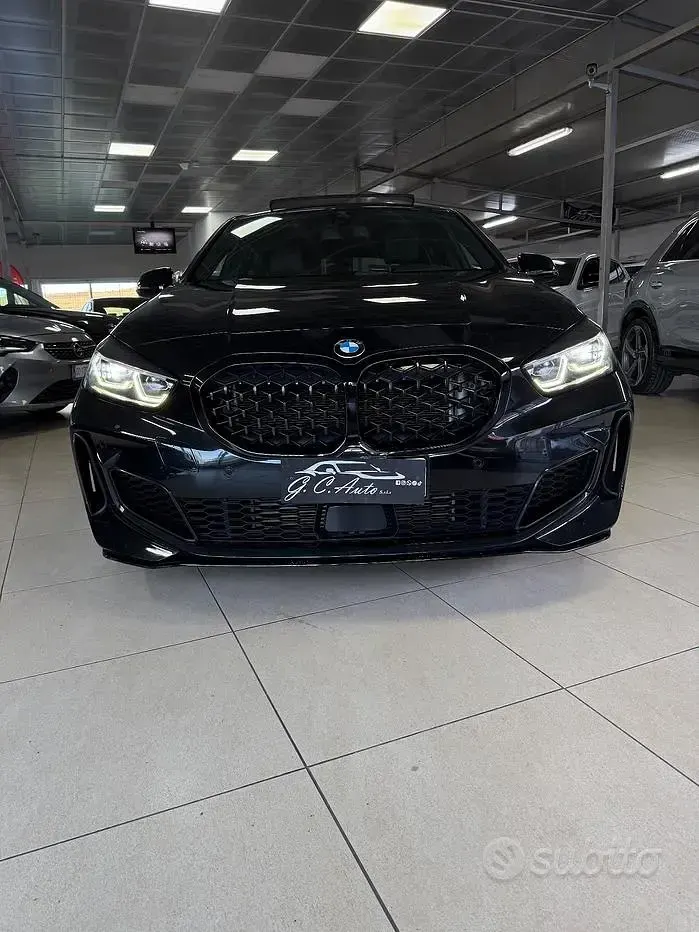 Usata BMW M135 M Sport 306 CV (225 kW) 2022 Nero Utilitaria